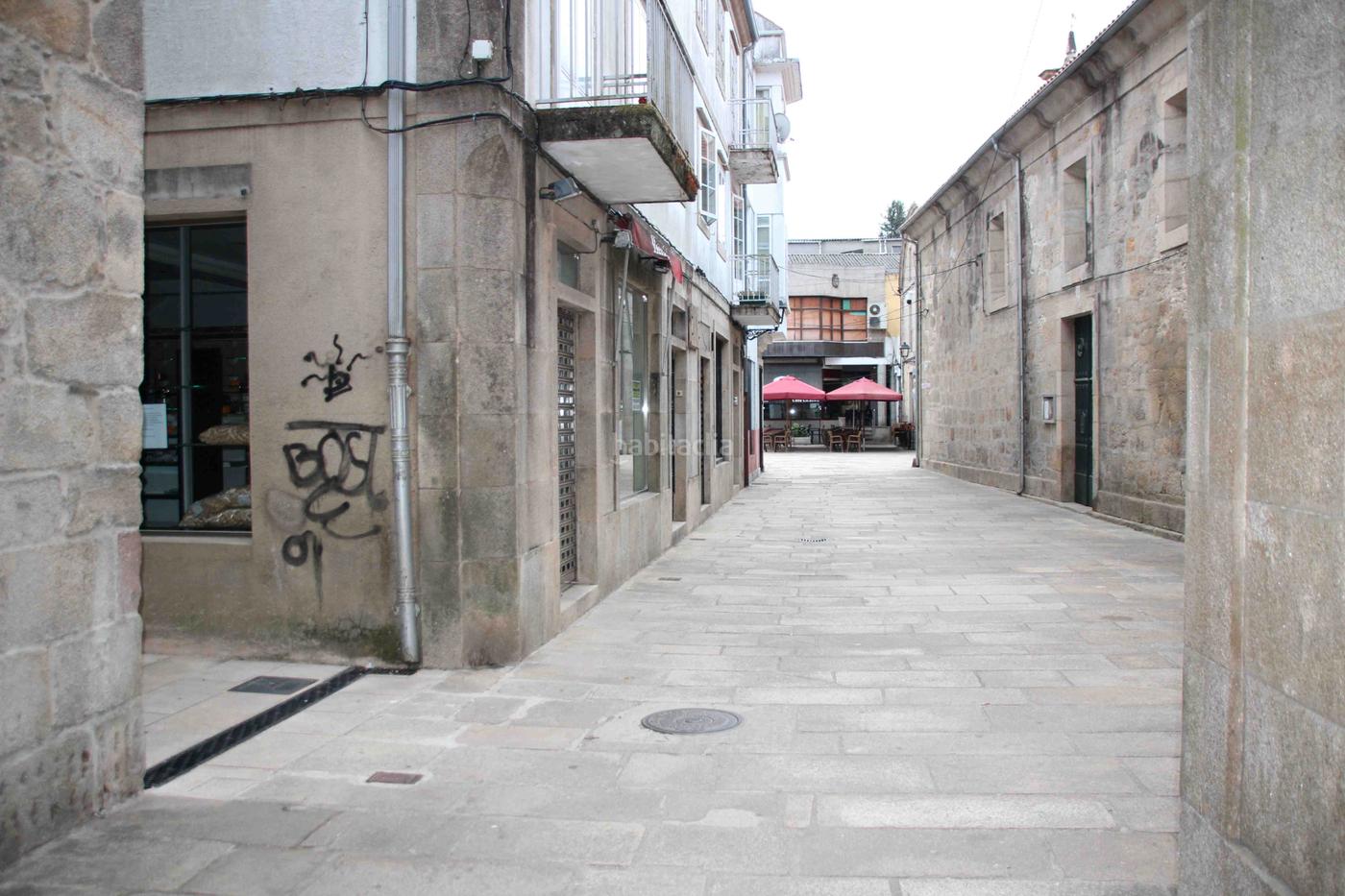 SE ALQUILA LOCAL COMERCIAL EN EL CENTRO DE PADRON Alquiler Padrn