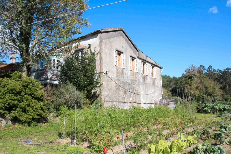 Foto 8f034ece-4a72-4d1e-95f3-fe68db8bfa9a. Maison avec cheminée chauffage dans Dodro