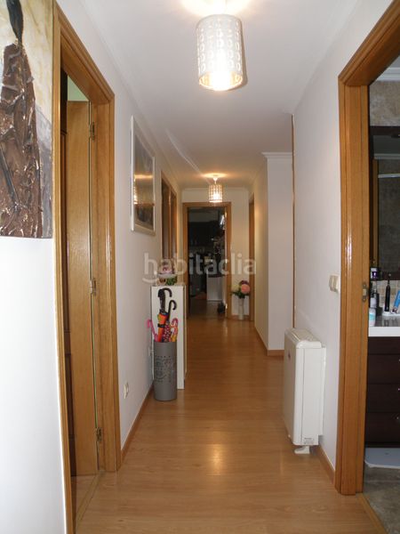 Foto 0d48fc22-d97f-46b6-8b2c-c39e5b5dac85. Rent flat with heating in Padrón