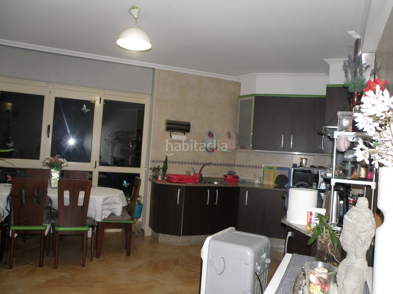Foto 5e4bdf36-a3fc-4223-a559-dc531348a409. Rent flat with heating in Padrón