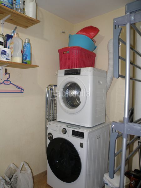 Foto b4b18ab3-88e5-41a0-9d35-62eca624ea3f. Rent flat with heating in Padrón