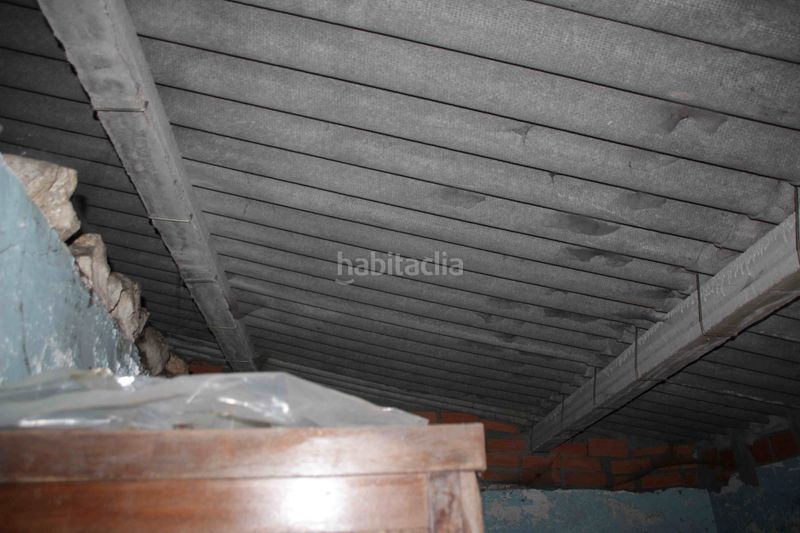 Foto 822383b9-b9dd-4a7f-8e00-4984e4855583. Casa adossada a Dodro