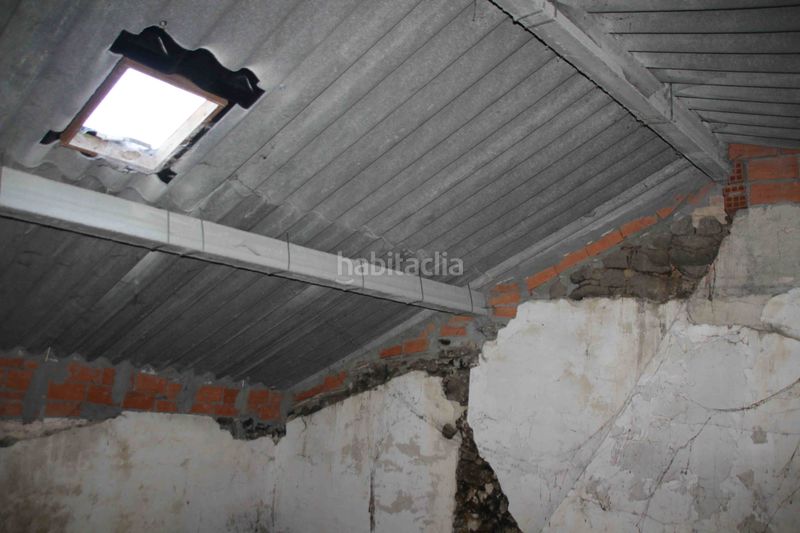 Foto 894fc886-2697-492f-b17b-076e2c692be7. Casa adossada a Dodro