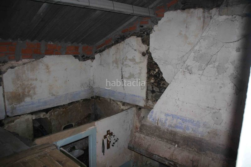 Foto ba6ddd5b-a07f-4851-9ee2-5e50fd60659a. Casa adossada a Dodro
