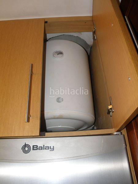 Foto 74bbd230-7a23-4f3f-a9a6-2e5d55917a1c. Lloguer dúplex amb aparcament a O Milladoiro Ames