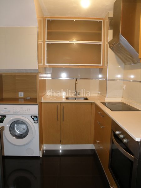 Foto 6c793945-bdb4-482c-a8e4-404be79a6776. Rent duplex with parking in O Milladoiro Ames