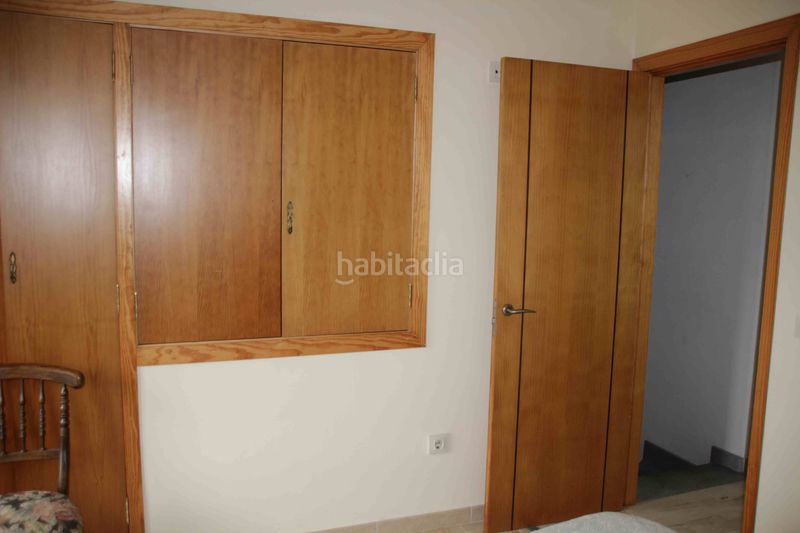 Foto 705c43c7-a244-4cf4-9092-59d504f6a09b. Casa aparellada a Padrón