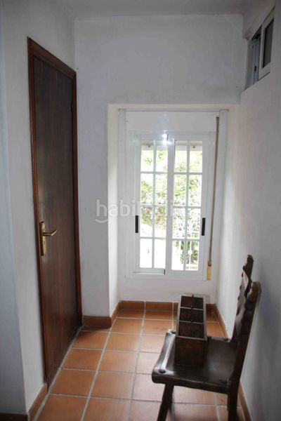 Foto 060099cb-9a78-4e0b-bd61-af8203b348dc. Casa aparellada a Padrón