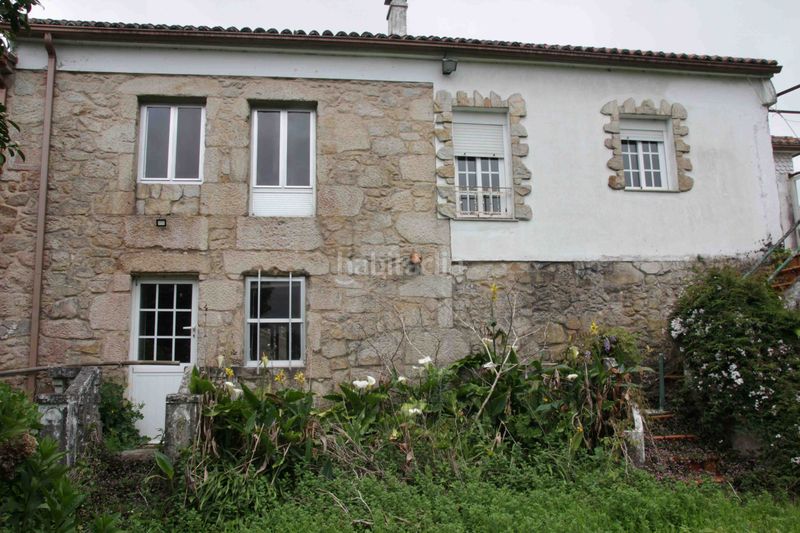 Foto 1314d1fe-4574-471d-b7c7-4442750c3fad. Casa aparellada a Padrón