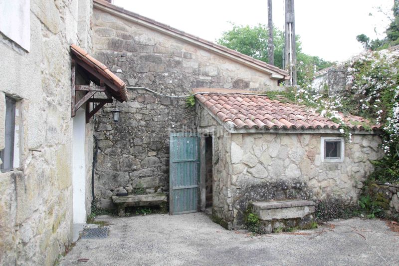 Foto 71589153-e706-4909-bade-d602a87bdcaa. Casa aparellada a Padrón