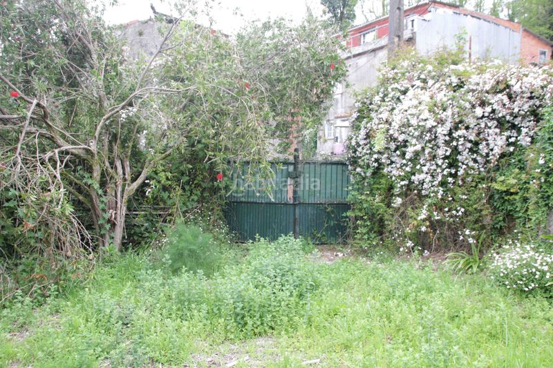 Foto 8632273a-7cef-4ac5-b8b1-428d0b7edbec. Casa aparellada a Padrón