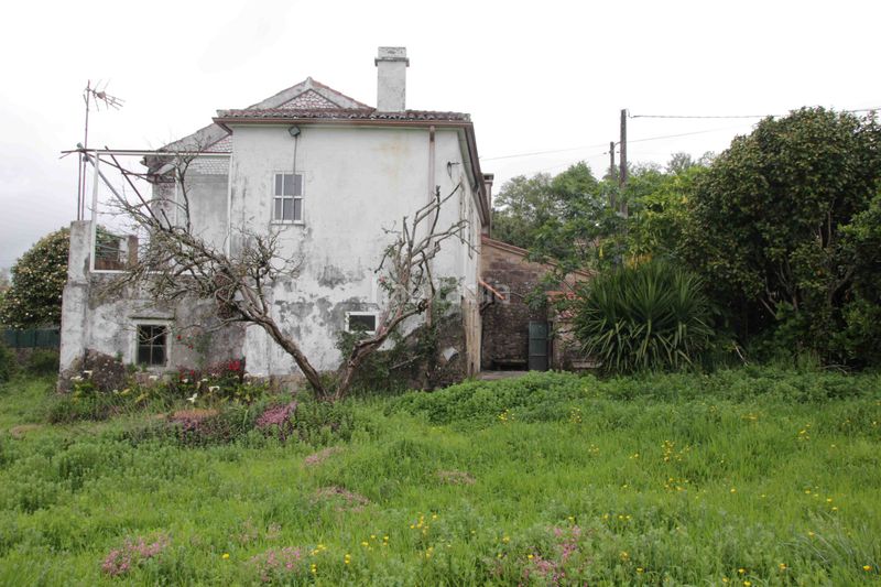 Foto cb44c540-7b16-4cf9-b510-10668598f9b7. Casa aparellada a Padrón