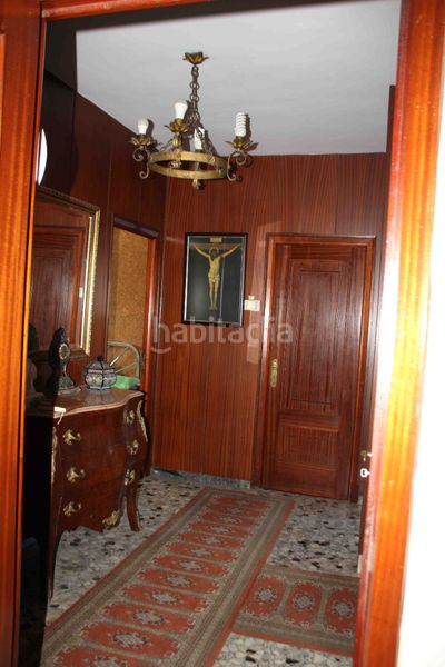 Foto c2ee25c3-fef7-40a1-9779-9f6136d9e47c. Xalet amb xemeneia calefacció aparcament a Padrón