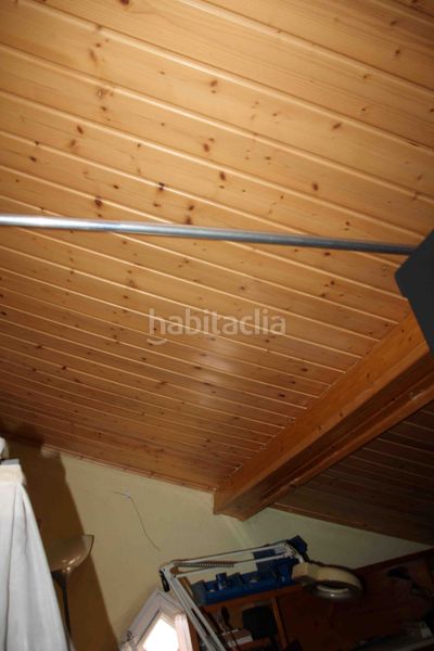 Foto f4104da6-b8f5-4bff-8b8f-167396d5daa4. Xalet amb xemeneia calefacció aparcament a Padrón