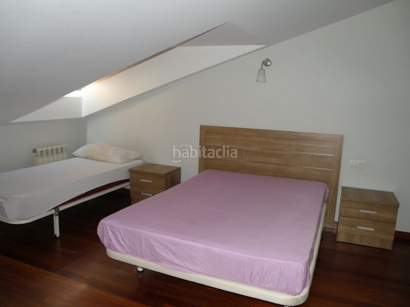 Foto 4d277f66-53fe-4a12-a621-dfa98a2eb0bf. Affitto duplex con riscaldamento parcheggio in O Milladoiro Ames