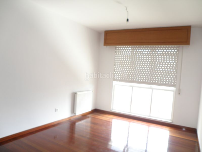 Foto 1153b046-45b1-43cb-8a76-44c555f52ba6. Duplex con riscaldamento parcheggio in O Milladoiro Ames