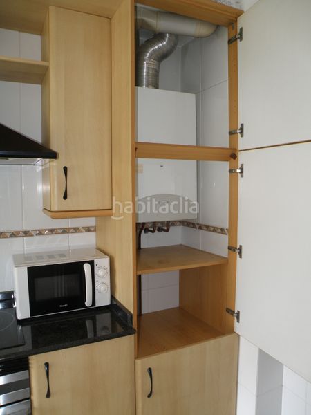Foto 2bbd1826-3e4c-45b3-94be-a72ad3531cc5. Duplex con riscaldamento parcheggio in O Milladoiro Ames