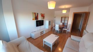 Affitto Piccolo appartamento in Feria. Apartamento en alquiler zona feria