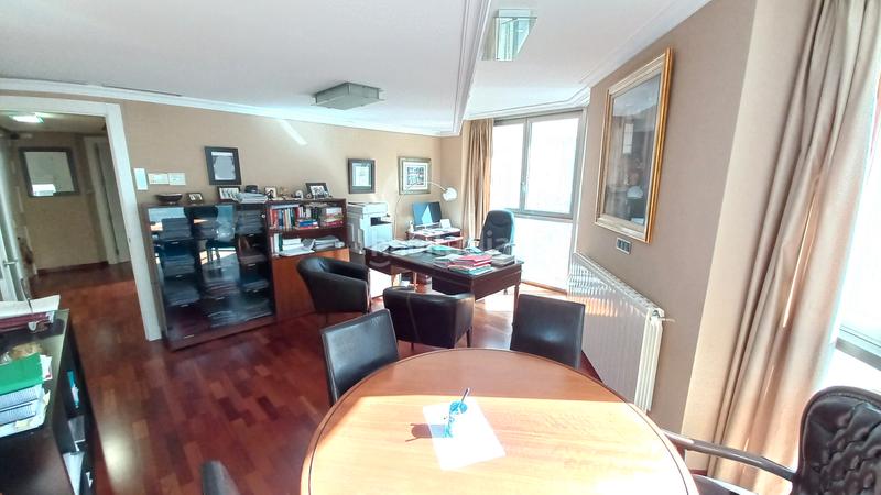 Foto 65cc6ba6-3ced-4080-a465-410cf4ee08bb. Appartement mit heizung parking in Centro Albacete