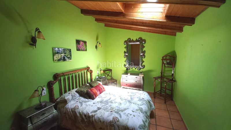 Foto eae9ca78-81f1-419f-bd06-e81e83050f75. Casa adossada amb xemeneia a Higueruela