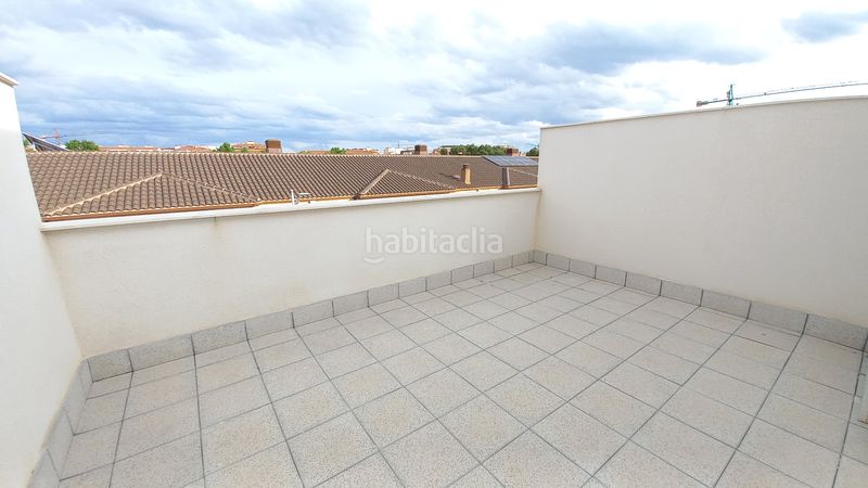 Foto be82d4dd-3c38-4697-b5b2-60abfc29de61. Casa adossada amb aparcament piscina a Imaginalia - Llanos del Águila Albacete