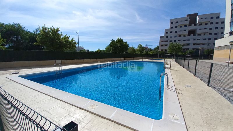 Foto 060a53fb-dd0c-4db6-bc75-60737b738017. Pis amb calefacció aparcament piscina a San Antonio Abad Albacete