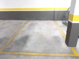 Car parking in Carretas - Pajarita