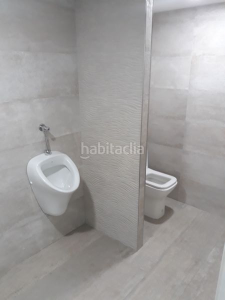 Foto ab55bea1-2675-47ec-aad8-cc800a4d51fd. Local comercial a Centro Albacete