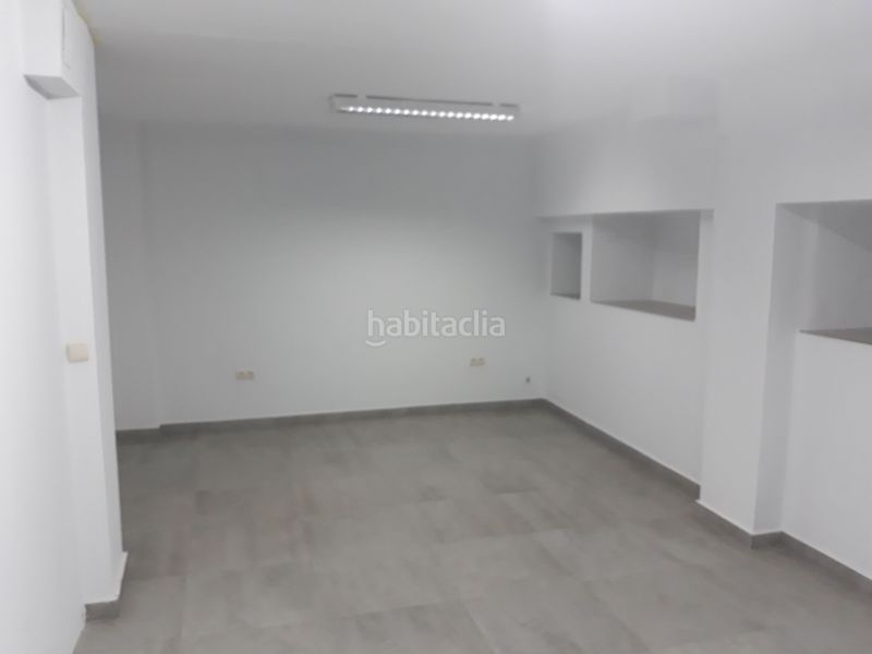 Foto e694c8b7-9d67-4f1c-813c-eb366b317a7d. Local comercial a Centro Albacete