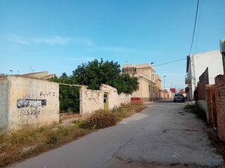 Terreny residencial a Calle Rondalla 14