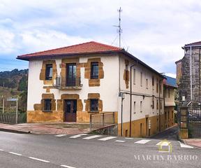 Local commercial  Barrio san juan. Se vende local comercial con almacen