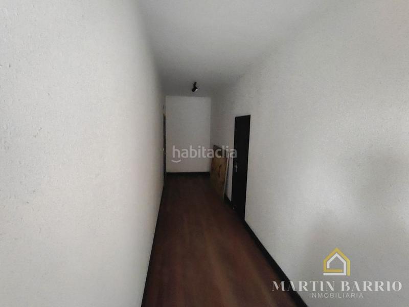 Foto 07dd59a9-31e7-4a65-87df-627624170aa7. Nave industrial en Amorebieta - Etxano