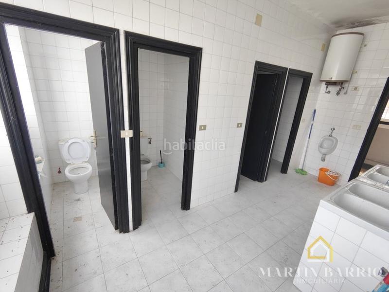 Foto 18f8d52e-6f3e-4549-a279-34a25096568f. Nave industrial en Amorebieta - Etxano