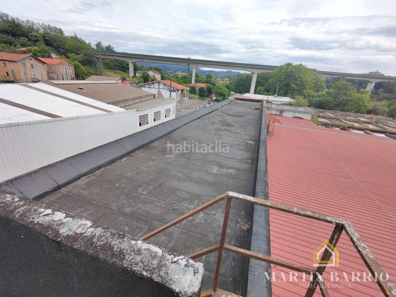 Foto 8ffddb1d-0636-4cdb-9a62-8992e3635c1d. Nave industrial en Amorebieta - Etxano