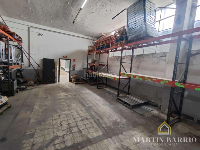 Foto a66aafe3-b305-453a-a90a-2a001d4ec714. Nave industrial en Amorebieta - Etxano