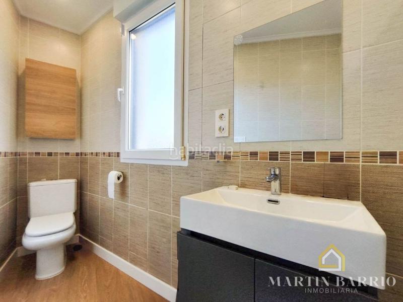 Foto 247f17d4-9f0e-4d55-b656-c95fe3fae724. Casa amb calefacció aparcament piscina a Samano Castro - Urdiales