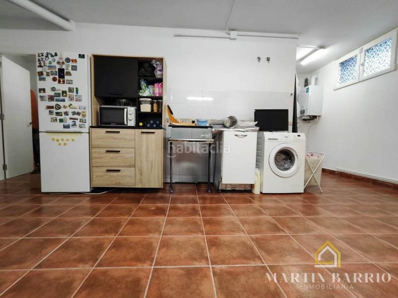 Foto 2491700e-8ba2-4b49-a308-1c9496e73fbb. Casa amb calefacció aparcament piscina a Samano Castro - Urdiales