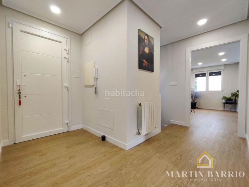 Foto 54604af7-fa35-4514-bc7f-f0274a7551de. Casa amb calefacció aparcament piscina a Samano Castro - Urdiales