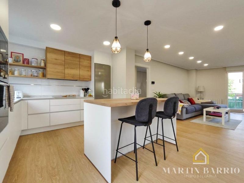 Foto 5ff08402-fe69-41ec-988f-798f47348b73. Casa amb calefacció aparcament piscina a Samano Castro - Urdiales