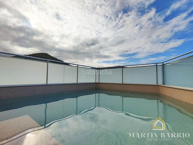 Foto 60e7a424-cc9c-45a2-a698-ee918f203662. Casa amb calefacció aparcament piscina a Samano Castro - Urdiales