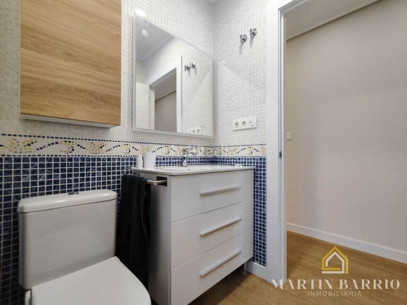 Foto a4dc4c73-082f-4e5c-9ef8-0d8da800ad08. Casa amb calefacció aparcament piscina a Samano Castro - Urdiales