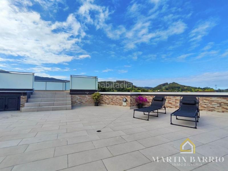 Foto c3430c31-6a84-45c2-a801-6a07eac73d90. Casa amb calefacció aparcament piscina a Samano Castro - Urdiales