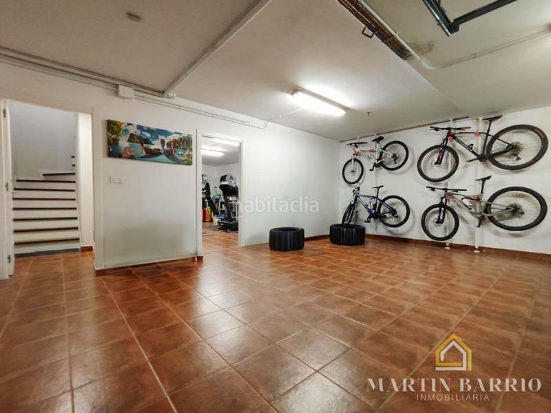 Foto d65bcb75-d8da-429a-a154-992a73f913fe. Casa amb calefacció aparcament piscina a Samano Castro - Urdiales