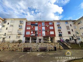 Appartement  El minero etxetaldea. Piso de tres habitaciones exterior