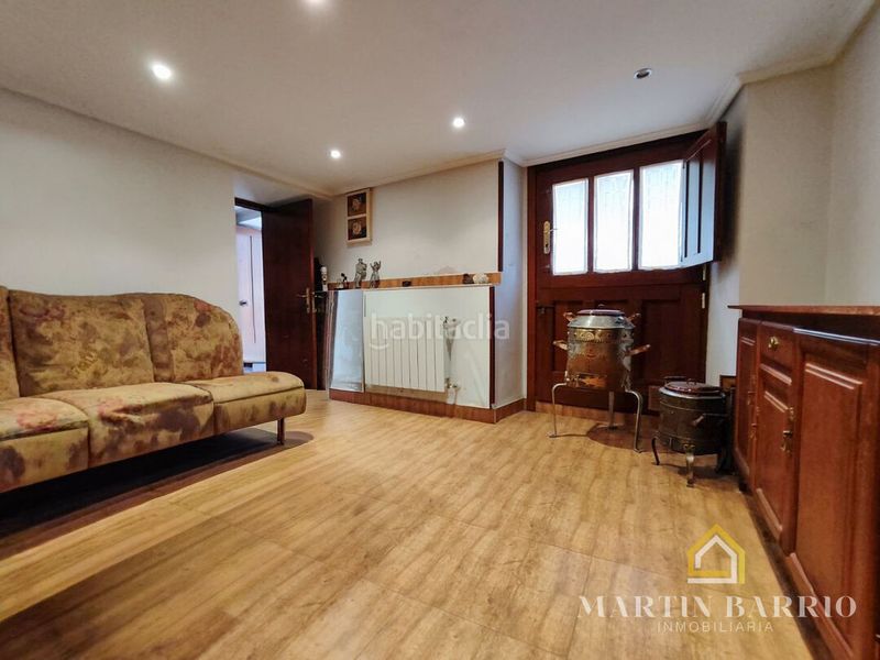 Foto 327e108a-ae8d-4179-bf9d-6ebd16251355. Casa amb aparcament a Muskiz