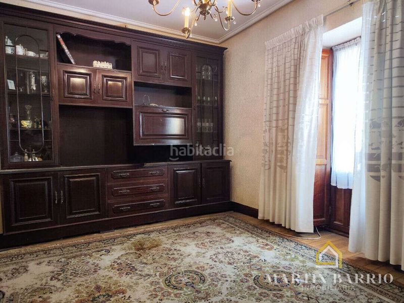 Foto b7af383a-3480-4125-a18e-67e9abab4628. Casa amb aparcament a Muskiz