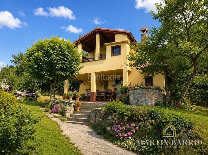 Foto 4e6664f2-c1be-4ce5-950b-12ebddea1f93. Casa amb aparcament a Galdames