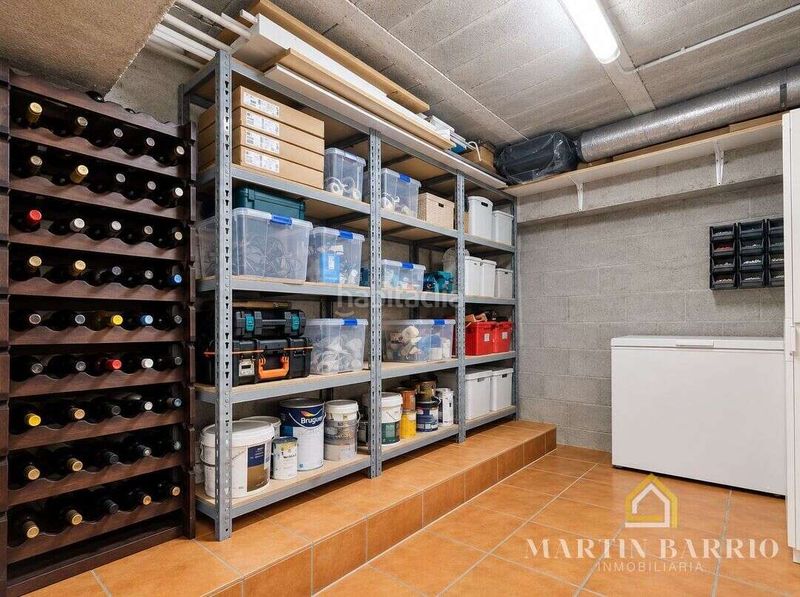 Foto ef3fe7b6-61ee-4b49-b29f-a473e98761f7. Casa adossada amb calefacció aparcament a Muskiz