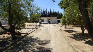 Casa a Las Lagunas - Campano. Parcela con chalet en las veguetas