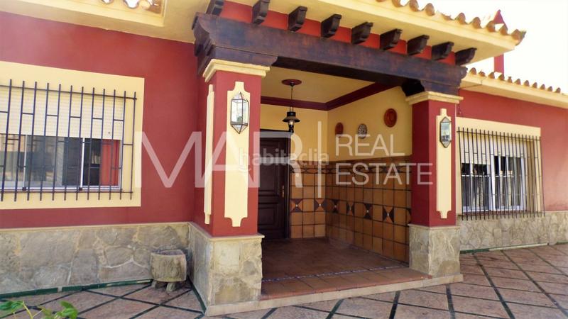 Foto 7dfdf053-d8cd-42ca-a1b3-7fee4c2b34d7. Chalet avec parking piscine dans La Barrosa Chiclana de la Frontera